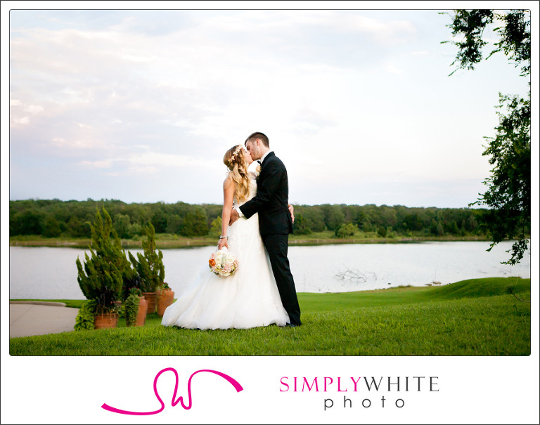 Simply White Photography, Tulsa Wedding Photography, FIve Oaks Lodge