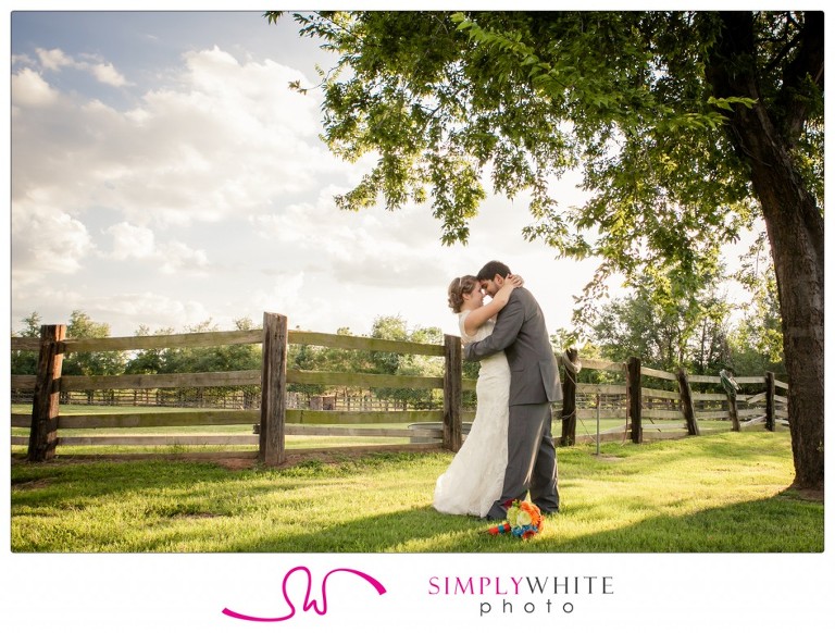 Simply White Photo Five Oaks Lodge