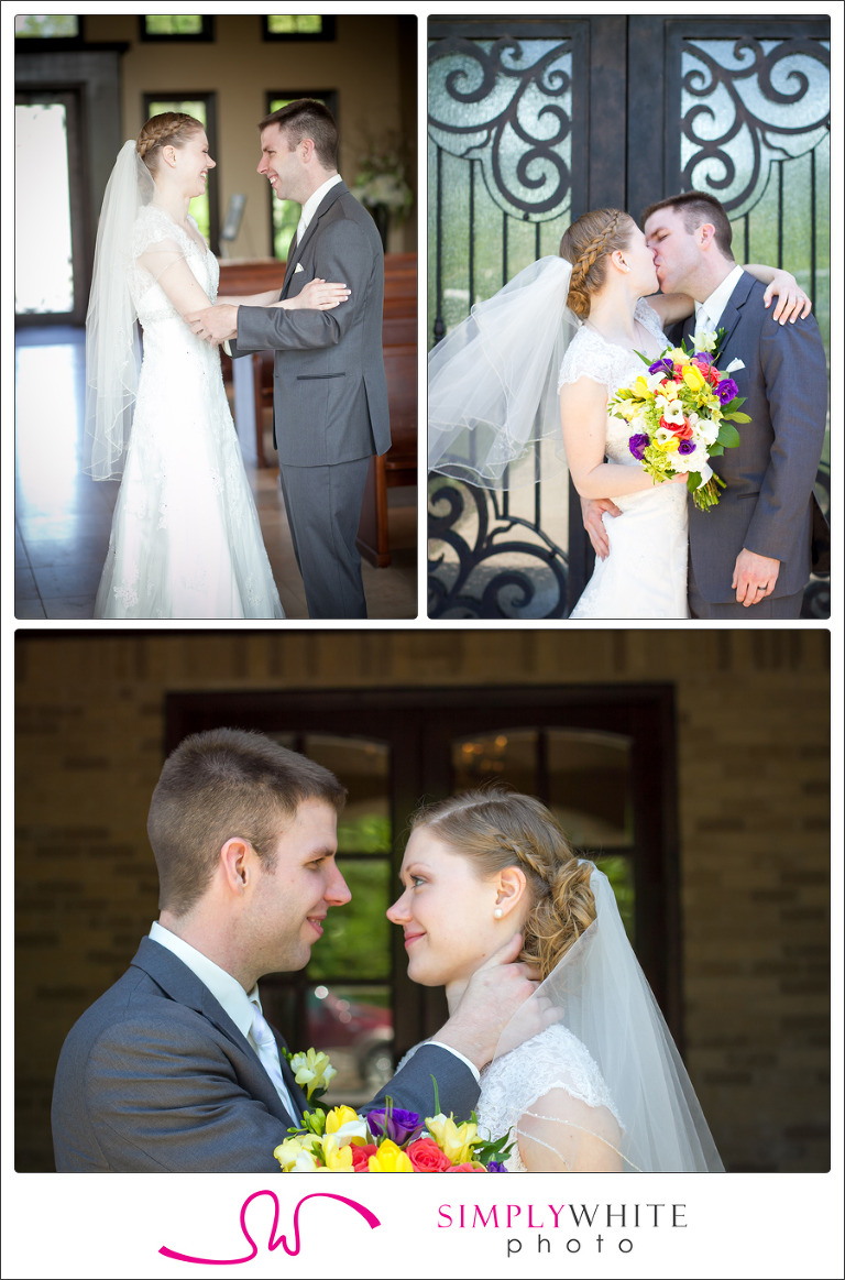 Simply White Photo - Vesica Piscis