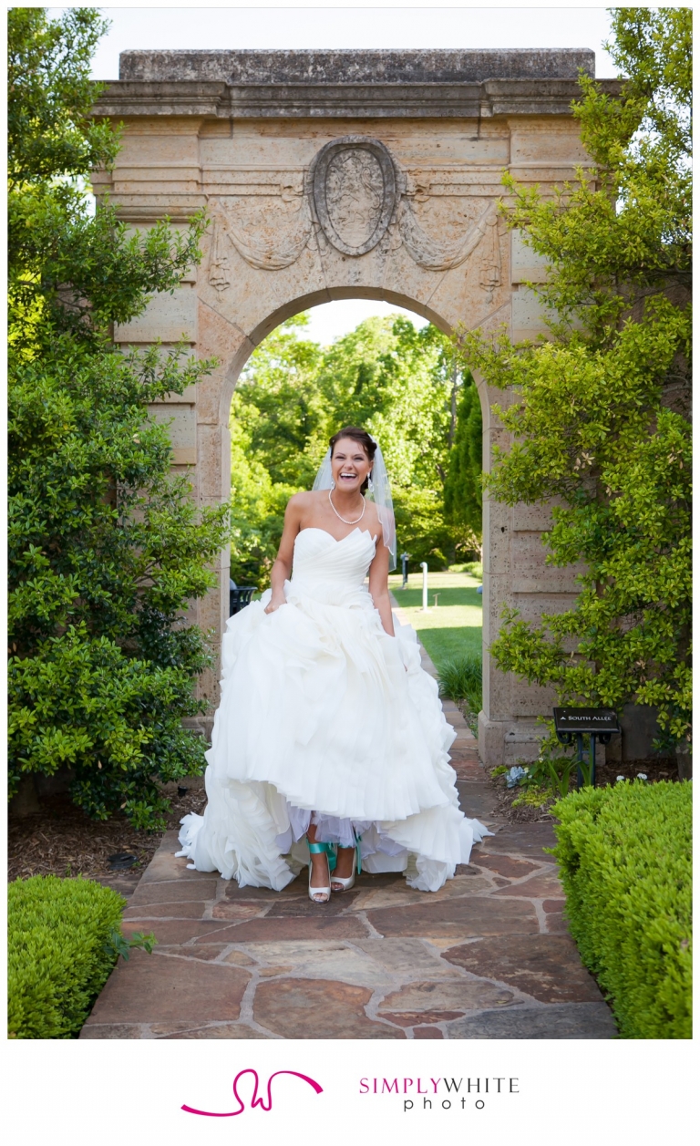Simply White Photo - Philbrook Museum - Bridal - Tulsa Oklahoma