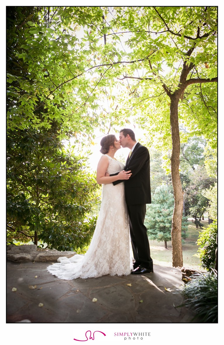 Simply White Photo, Harwelden